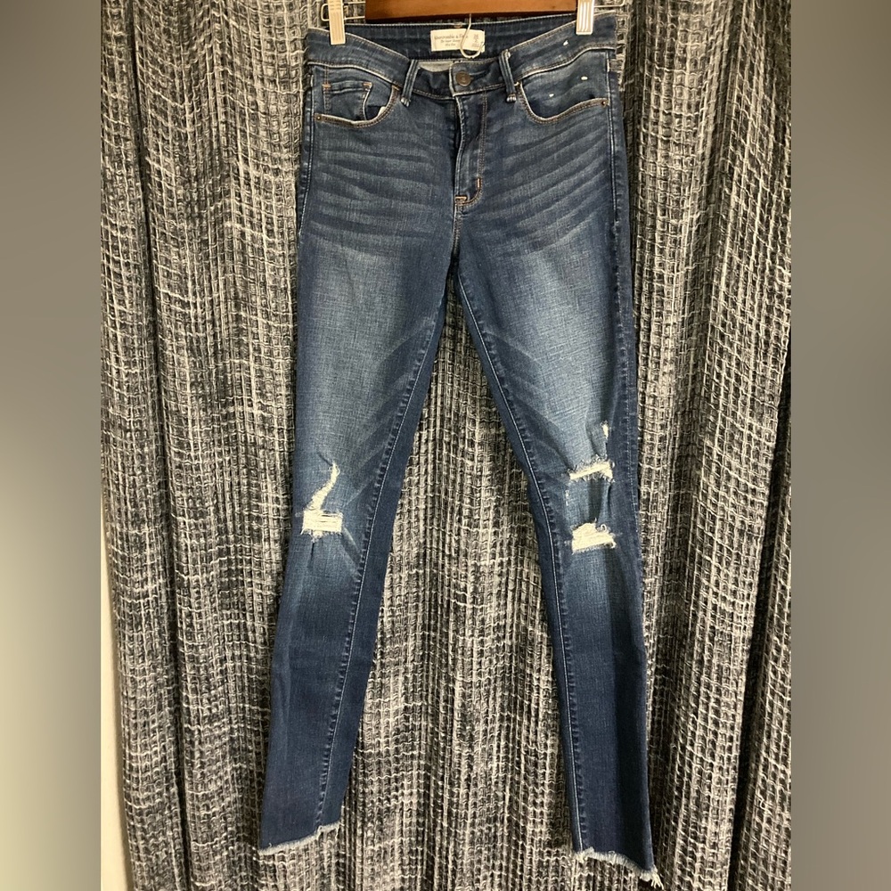 Abercrombie & Fitch Dark Blue Distressed Skinny Jeans